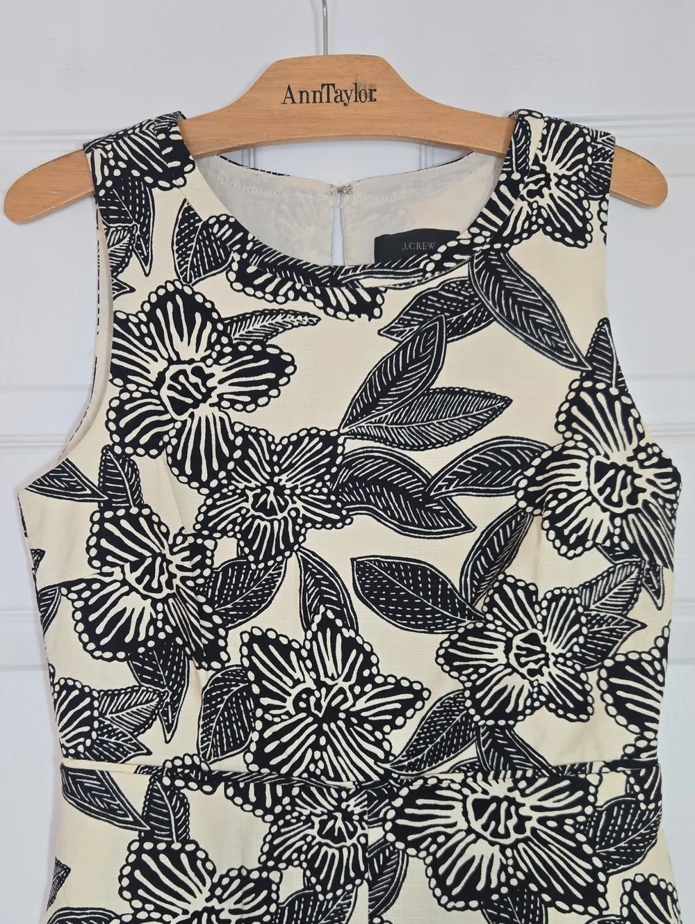 🌺J.Crew Floral Cutout Back Fit & Flare Dress Black Ivory Size 6 Pockets